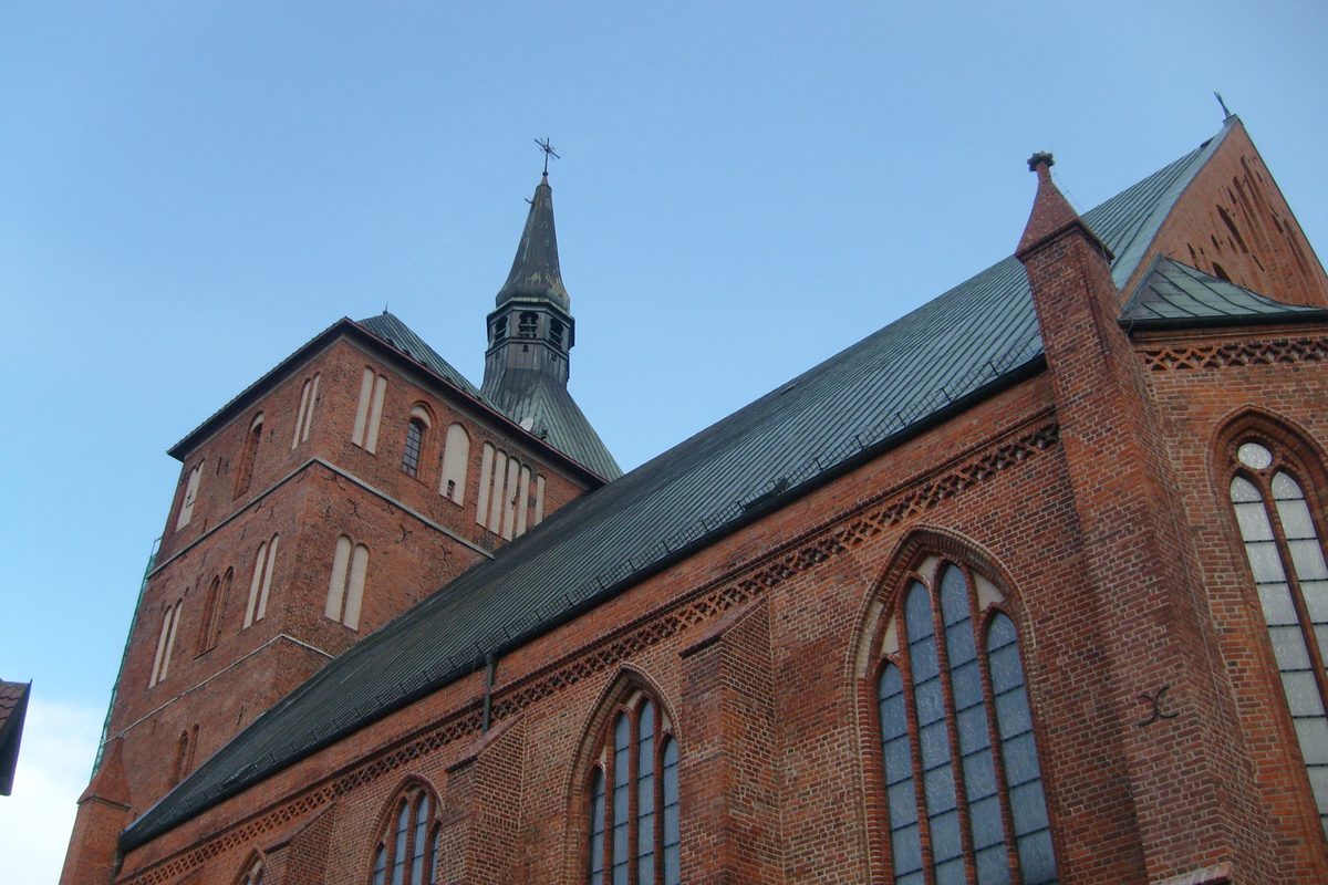 Konkatedra od strony prezbiterium